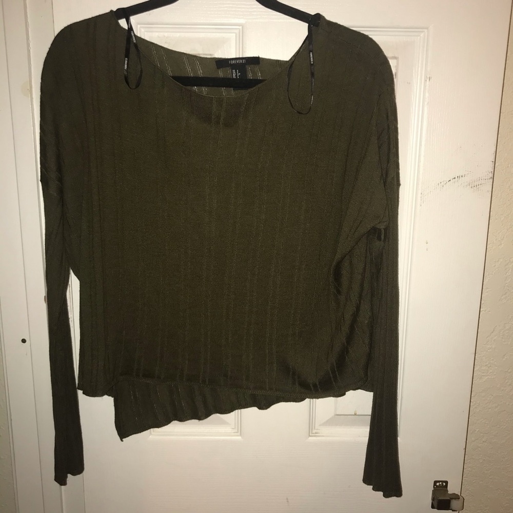 Forever21 long sleeve army green top